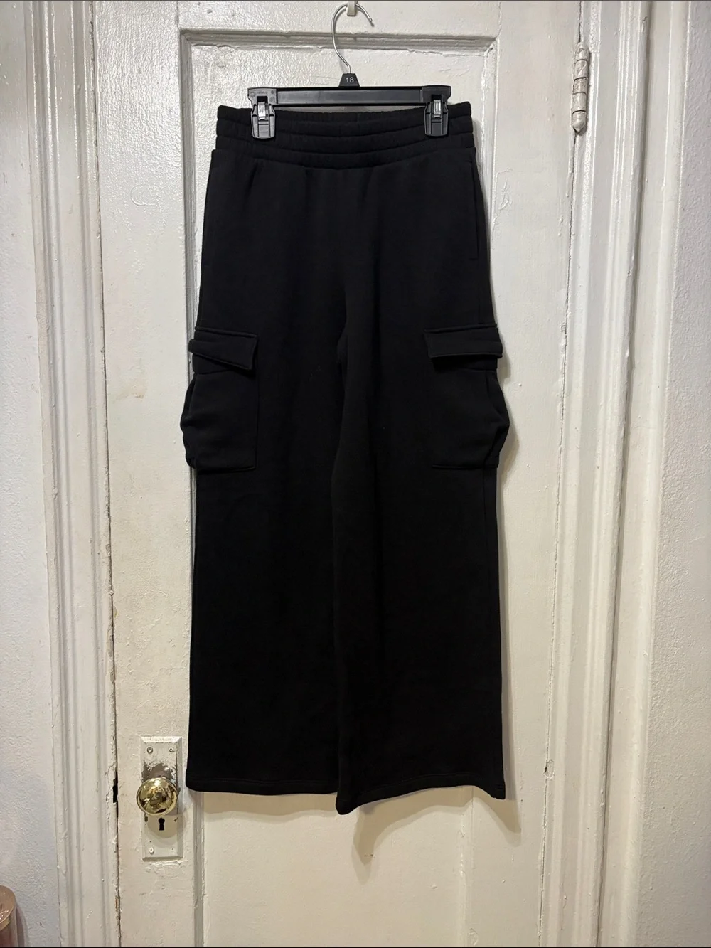 GAP Men's Black Cargo Sweatpants with Flap Pockets